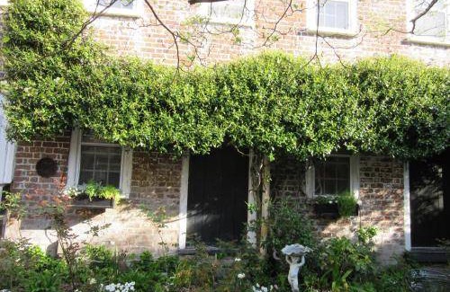 South of Broad Bed & Breakfast | 74 m² Bed and breakfast ∙ 2 guests