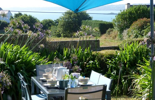 Ploubazlanec House | 74 m² Gîte ∙ 3 bedrooms ∙ 5 guests