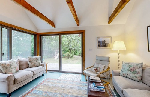 Chilmark House | 74 m² House ∙ 2 bedrooms ∙ 4 guests