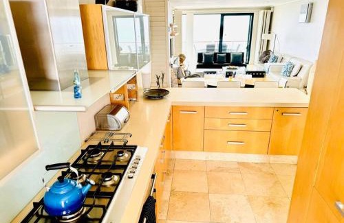 Hermanus City-Centre Apartment | 74 on Marine - Apartment 303