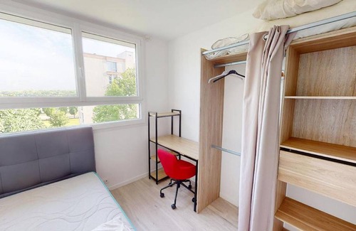 Herouville-Saint-Clair Resort | 75 m² Private room ∙ 1 bedroom ∙ 1 guest