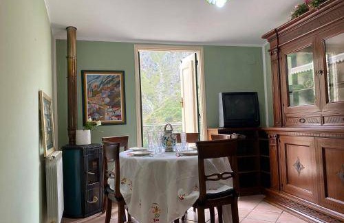 Isnello Apartment | 75 m² Apartment ∙ 2 bedrooms ∙ 4 guests