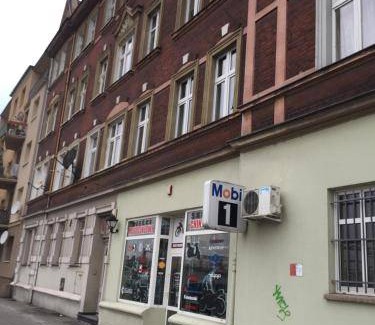 Opole Apartment | 75 m² Apartment ∙ 2 bedrooms ∙ 7 guests