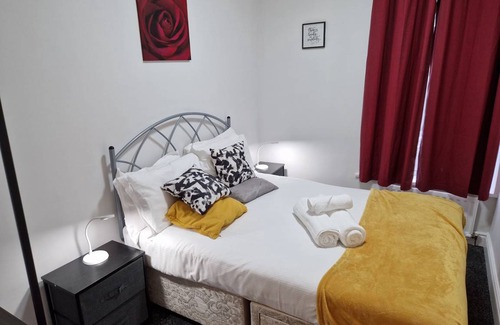 Birtley Apartment | 75 m² Apartment ∙ 3 bedrooms ∙ 6 guests