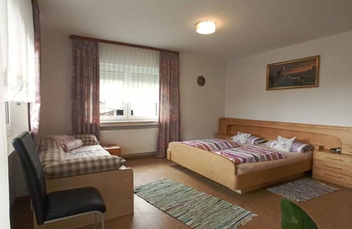 Falkenfels Apartment | 75 m² Apartment ∙ 2 bedrooms ∙ 5 guests