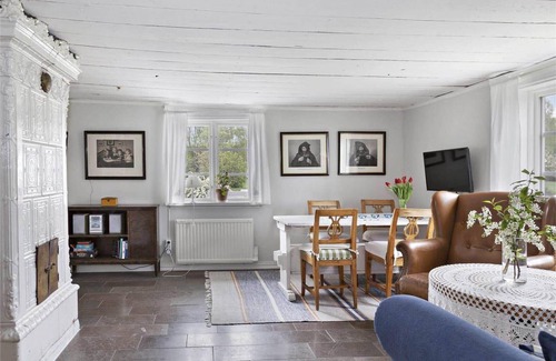 Borghamn House | 75 m² House ∙ 1 bedroom ∙ 2 guests