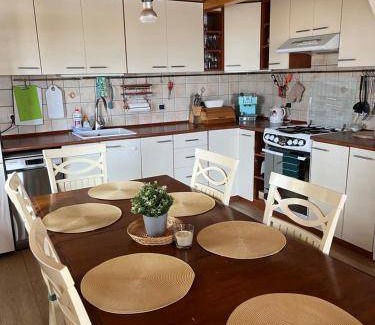 Kretowiny Cabin | 75 m² Lodge ∙ 3 bedrooms ∙ 6 guests