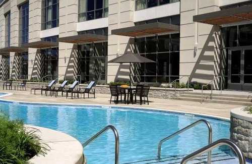 Downtown Branson Hotel | 77 m² Hotel ∙ 127 guests