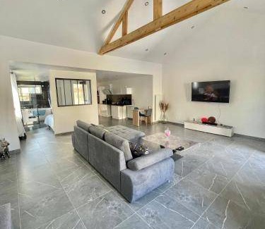Colombelles House | 78 m² House ∙ 1 bedroom ∙ 2 guests