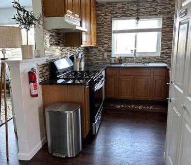 Hayward Apartment | 79 m² Apartment ∙ 2 bedrooms ∙ 4 guests