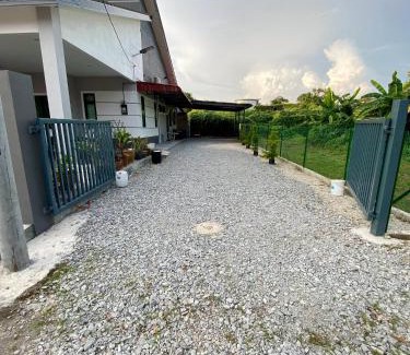 Muar House | 79 Village