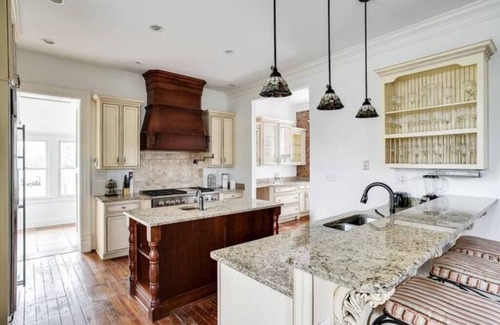 Clifton House | 7Br/4Ba - 4k Ft - Updated Gorgeous Historic Home
