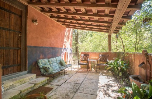 Wellborn Cabin | 7F Lodge - Spain Spanish Hacienda Splendor w/Jacuzzi Tub and Breakfast