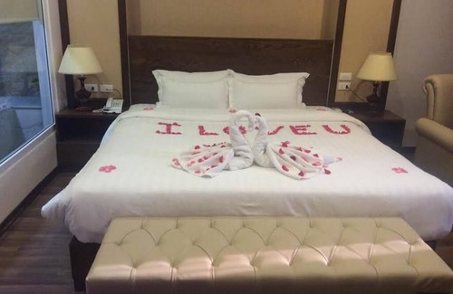 Yen Phu Hotel | 7S West Lake Home Hotel & Spa