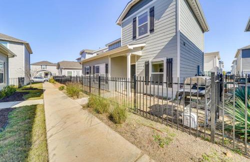 Medina Valley House | 8 Mi to Lackland AFB Pet-Friendly Home with Yard!