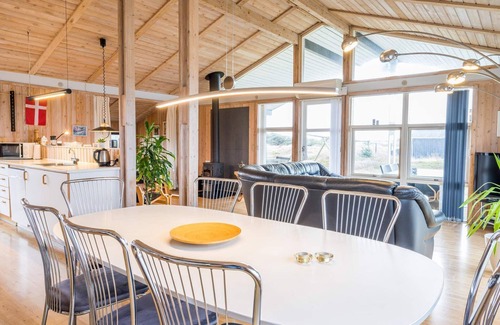Klegod Strand House | 8 person holiday home in Ringkøbing