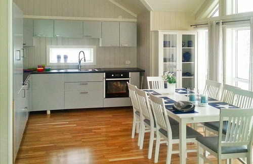 Tengelfjorden House | 8 person holiday home in Tengelfjord