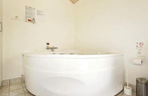 Hadsund House | 8 person holiday home in Hadsund-By Traum