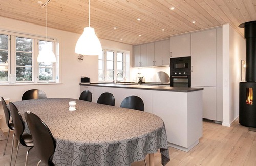 Blavand Strand House | 8 person holiday home in Blåvand