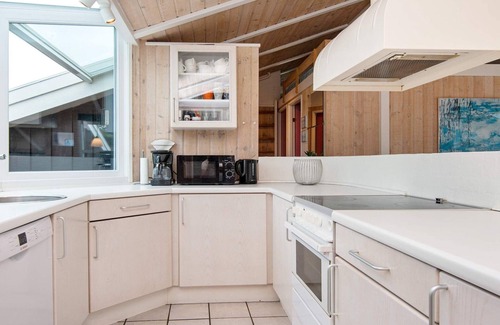Grønhøj House | 8 person holiday home in Løkken
