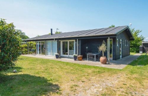 Fjellerup Strand House | 8 person holiday home in Glesborg