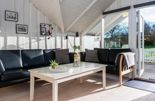 Hejlsminde Strand House | 8 person holiday home in Hejls-By Traum