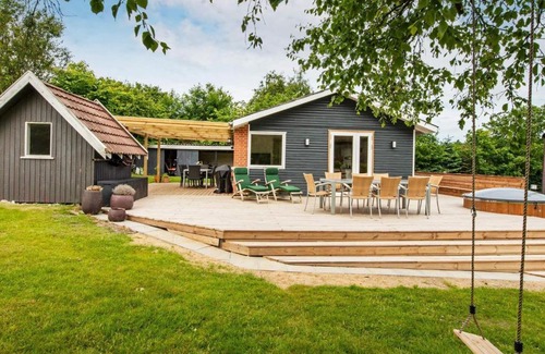 Oddesund Syd House | 8 person holiday home in Struer-By Traum