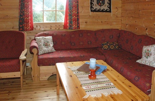 Eid House | 8 person holiday home in NORDFJORDEID