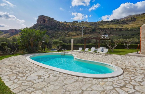 Scopello House | 80 m² House ∙ 2 bedrooms ∙ 6 guests