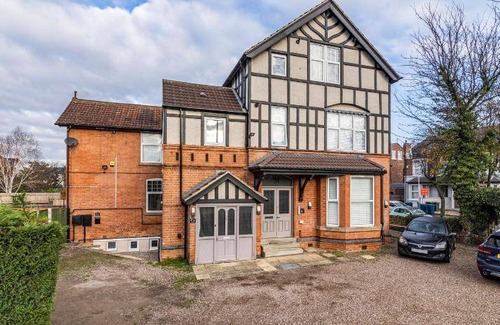 West Bridgford Apartment | 80 m² Apartment ∙ 1 bedroom ∙ 4 guests