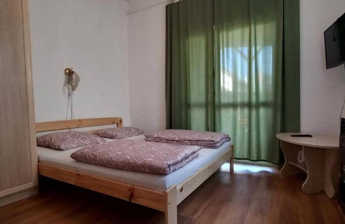Hajduszoboszlo Apartment | 80 m² Apartment ∙ 4 bedrooms ∙ 10 guests