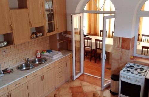 Hajduszoboszlo Apartment | 80 m² Apartment ∙ 4 bedrooms ∙ 10 guests