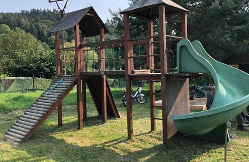 Kunratice Apartment | 80 m² Apartment ∙ 1 bedroom ∙ 5 guests