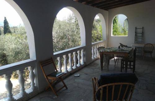 Galatas Apartment | 80 m² Apartment ∙ 2 bedrooms ∙ 5 guests