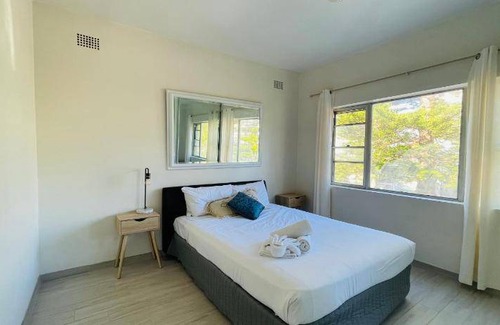 Manly Apartment | 80 m² Apartment ∙ 2 bedrooms ∙ 7 guests