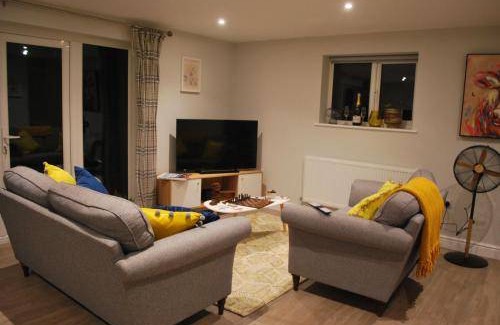 Fleet Apartment | 80 m² Apartment ∙ 2 bedrooms ∙ 4 guests
