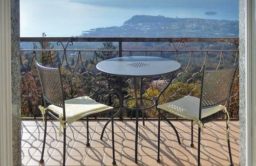 Bee Apartment | 80 m² Apartment ∙ 2 bedrooms ∙ 4 guests