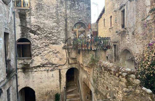 Sermoneta Apartment | 80 m² Apartment ∙ 3 bedrooms ∙ 5 guests