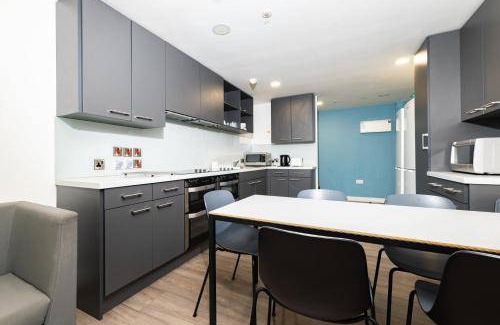 City Centre Dublin Apartment | 80 m² Apartment ∙ 4 bedrooms ∙ 4 guests