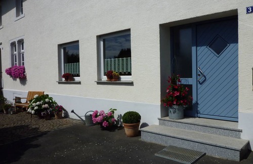 Schwirzheim Apartment | 80 m² Apartment ∙ 2 bedrooms ∙ 4 guests