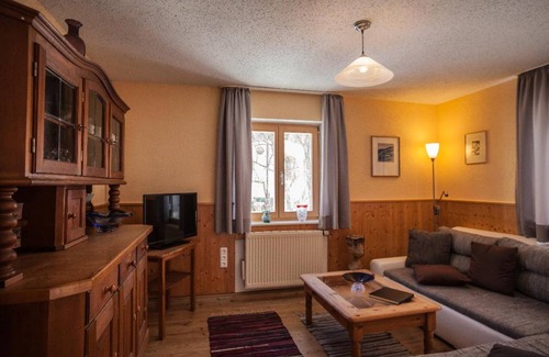 Neuschoenau Apartment | 80 m² Apartment ∙ 2 bedrooms ∙ 6 guests