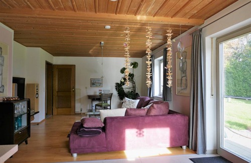Neukirchen vorm Wald Apartment | 80 m² Apartment ∙ 2 bedrooms ∙ 3 guests