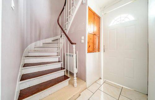 Saint-Michel-sur-Orge Villa | 80 m² Villa ∙ 3 bedrooms ∙ 6 guests