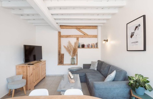 Dosches House | 80 m² Gîte ∙ 2 bedrooms ∙ 4 guests