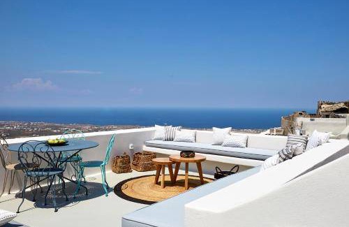 Pyrgos Hotel | 80 m² Hotel ∙ 2 bedrooms ∙ 8 guests