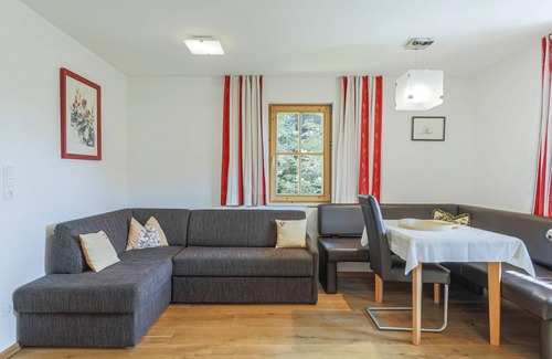 Sankt Johann in Tirol House | 80 m² House ∙ 2 bedrooms ∙ 8 guests