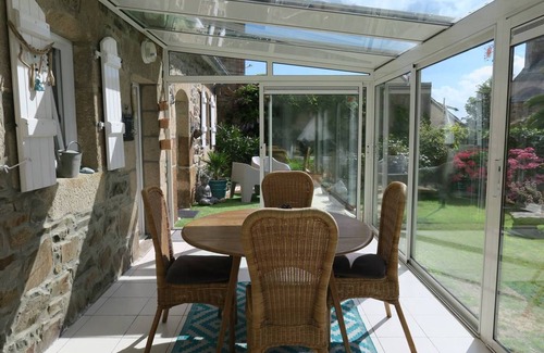 Perros-Guirec House | 80 m² House ∙ 2 bedrooms ∙ 4 guests