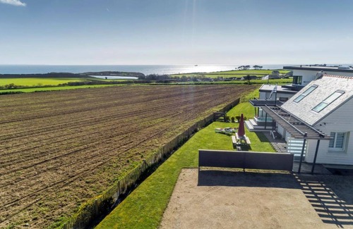 Plougonvelin House | 80 m² House ∙ 4 bedrooms ∙ 6 guests