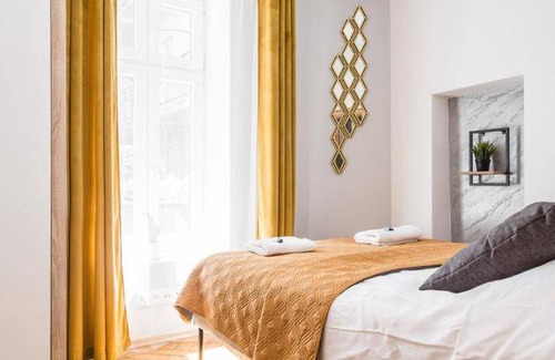 Kazimierz Apartment | 80 m² Serviced apartment ∙ 4 bedrooms ∙ 12 guests