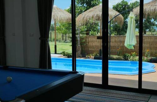 Sirindhorn Villa | 800 m² Villa ∙ 3 bedrooms ∙ 20 guests
